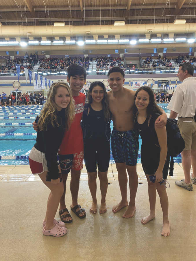 District+champions%3A+Swim+ends+their+season+with+a+splash