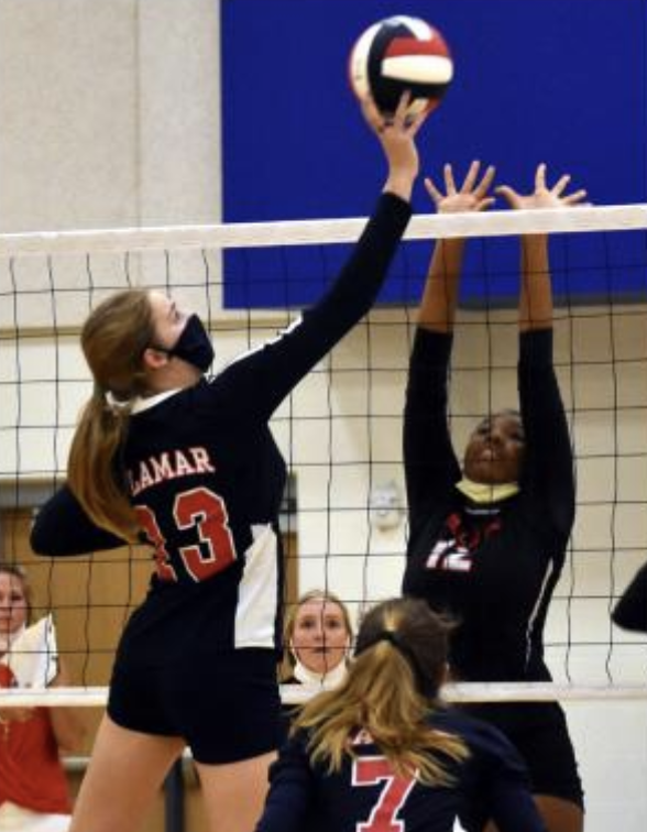 Volleyball sub-varisty teams finish strong