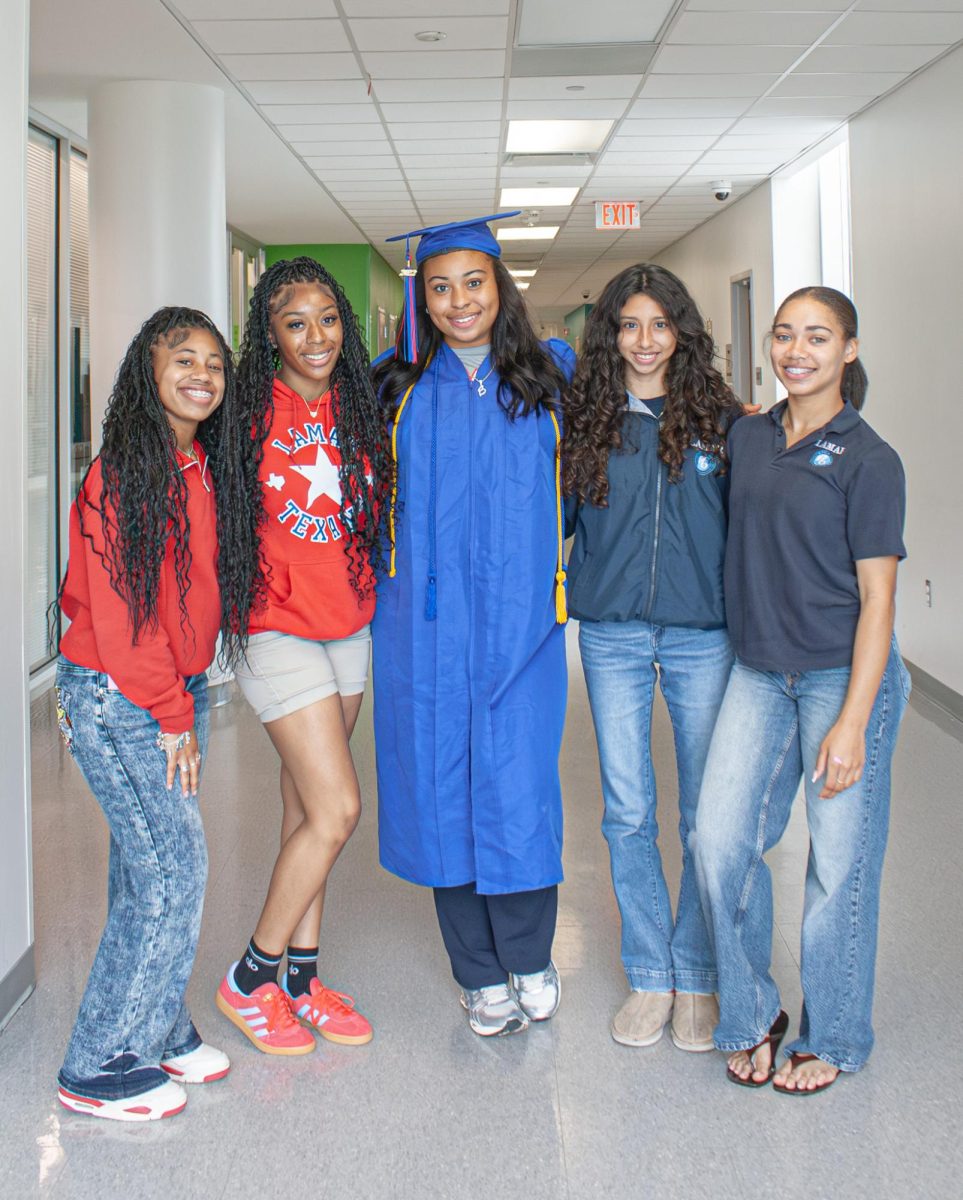 Senior student council president Bahiyya Wilson with her rising student council officer board.